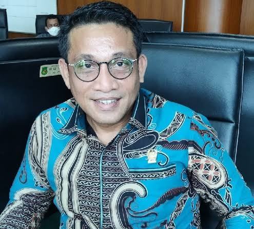 Anggota DPRD Medan dari Fraksi Partai Amanat Indonesia, Edwin Sugesti Nasution SE
