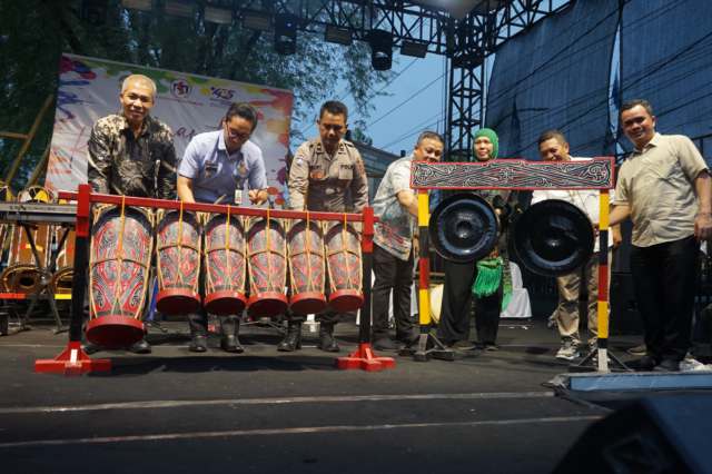 Buka Pesta Seni Medan 2025, Rico Waas  Junjung Tinggi Kesenian dan Kebudayaan