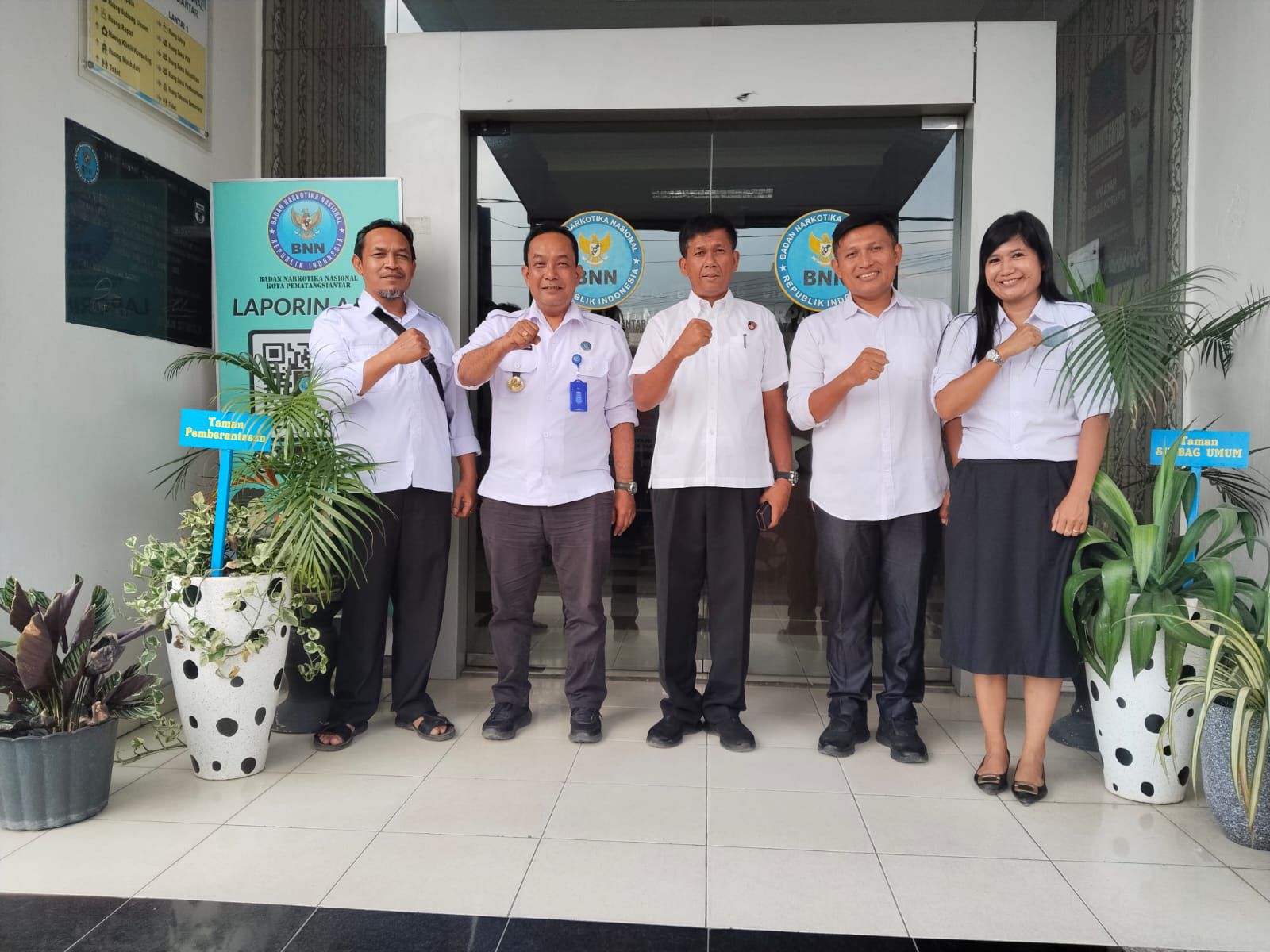 Kasat Narkoba Polres Siantar Berkunjung ke BNNK Siantar 