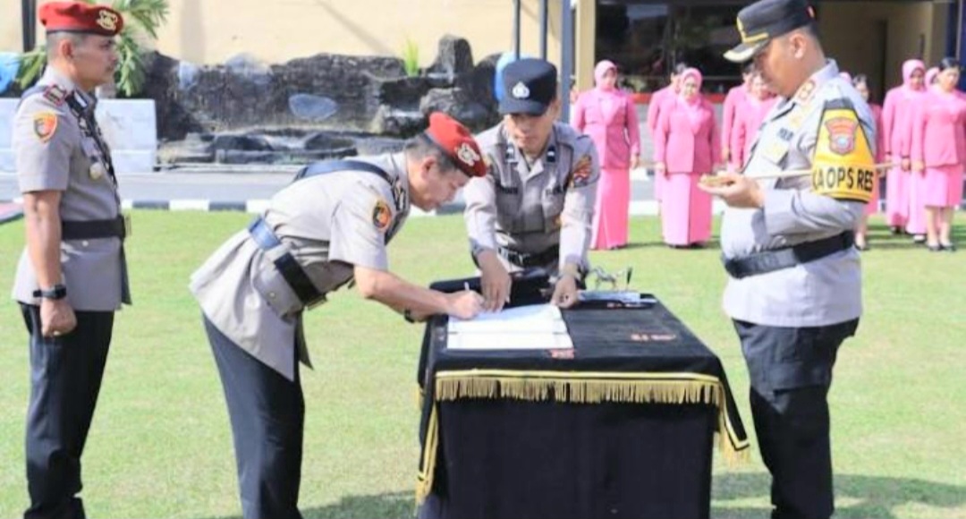 Sertijab Sejumlah Pejabat Utama di Polres Labuhanbatu