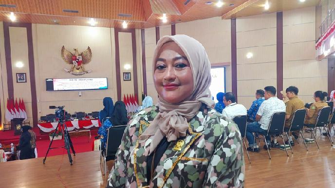 Anggota DPRD Medan, Hj Roma Uli Silalahi S ST, M KM