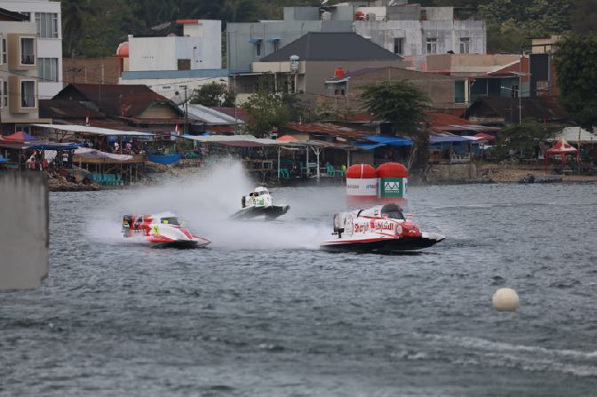 Penyelenggaraan F1H2O dari tanggal 21-24 Agustus 2025 berjalan dengan lancar dan tanpa kendala kelistrikan.