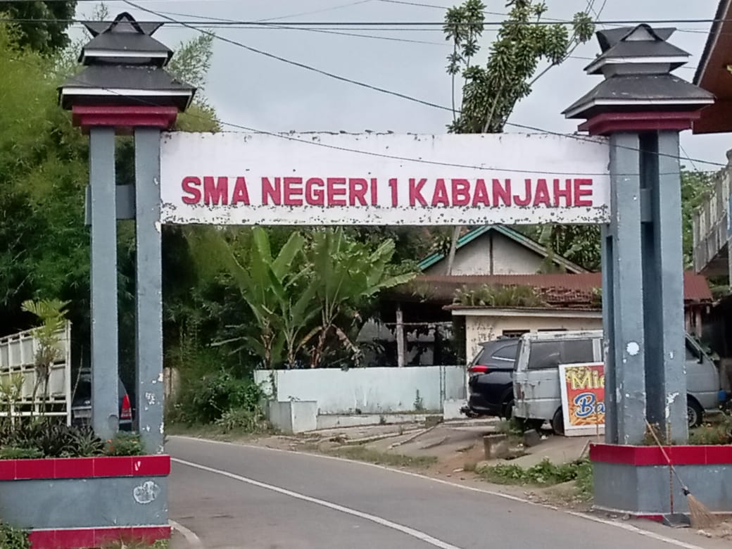 Di Duga Lakukan Pungli, SMAN I Kabanjahe Di Sinyalir Langar Aturan Permendikbud