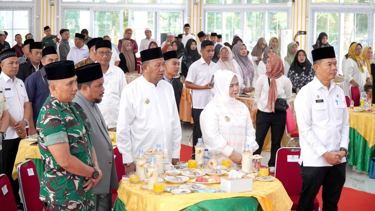 Bupati Syah Afandin Ajak Masyarakat Teladani Akhlak Rasulullah