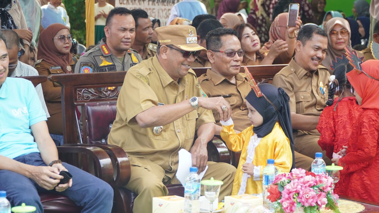Syah Afandin Launching Program LVNG Pemantauan Kesehatan Digital Anak di Langkat