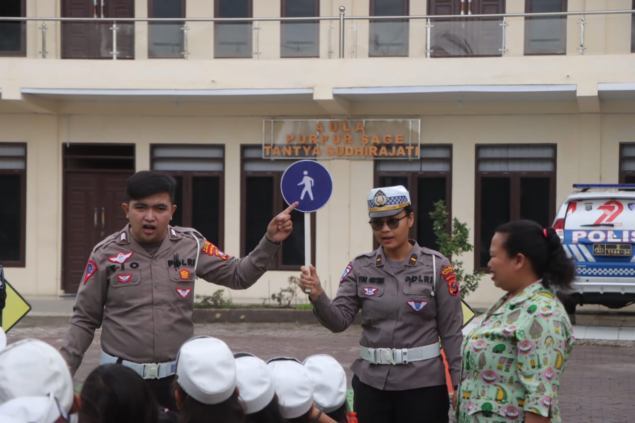 Polres Tanah Karo Terima Kunjungan Outing Class TK Kemala Bhayangkari