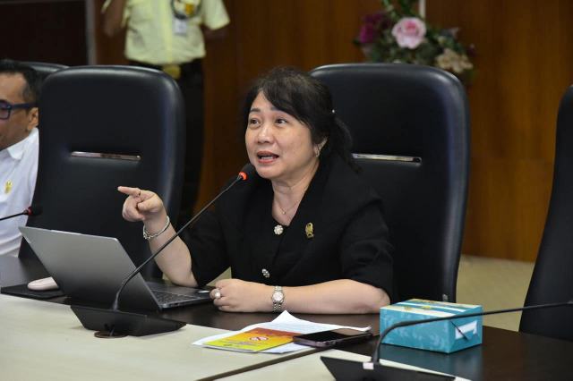 Anggota DPRD Medan, Dr. Dra. Lily, MBA, M.H