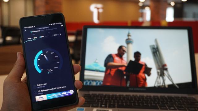 Telkomsel terus memperluas pemerataan akses layanan jaringan terdepan hingga pelosok negeri, kali ini dengan menghadirkan infrastruktur jaringan di Desa Nosar, Kecamatan Bintang, Kabupaten Aceh Tengah, yang berada di tepian Danau Lut Tawar. 