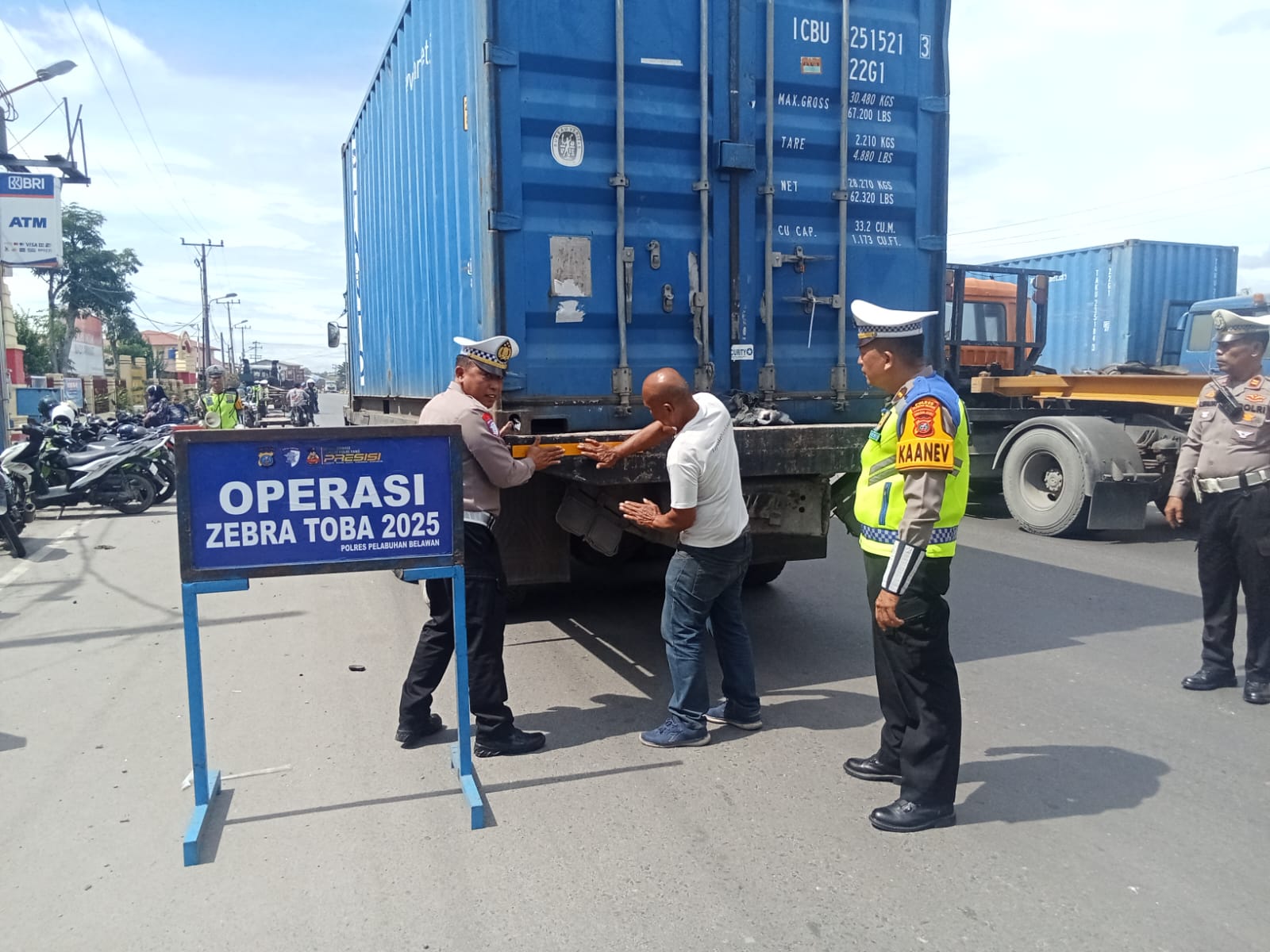 Sat Lantas Polres Pelabuhan Belawan Gelar Operasi Zebra Toba 2025