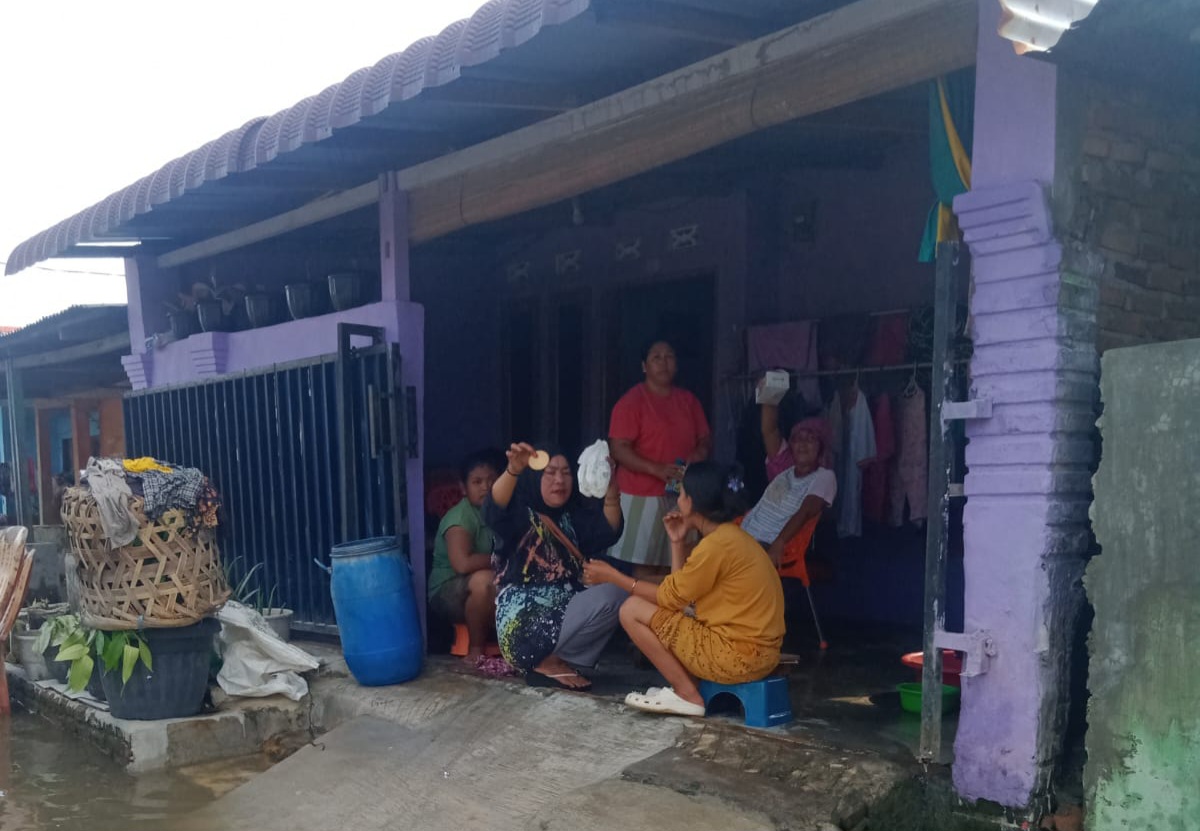Lupa Daratan, Anggota DPRD Dapil II Belum Juga Datang Melihat Korban Banjir di Kelurahan Sei Mati Medan Labuhan