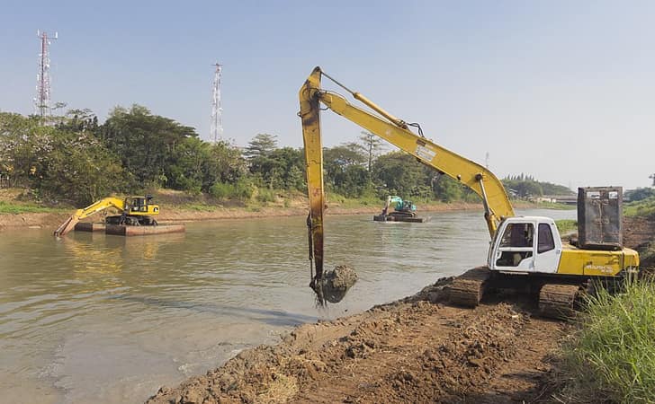 Ilustrasi. Normalisasi sungai. (Ist)