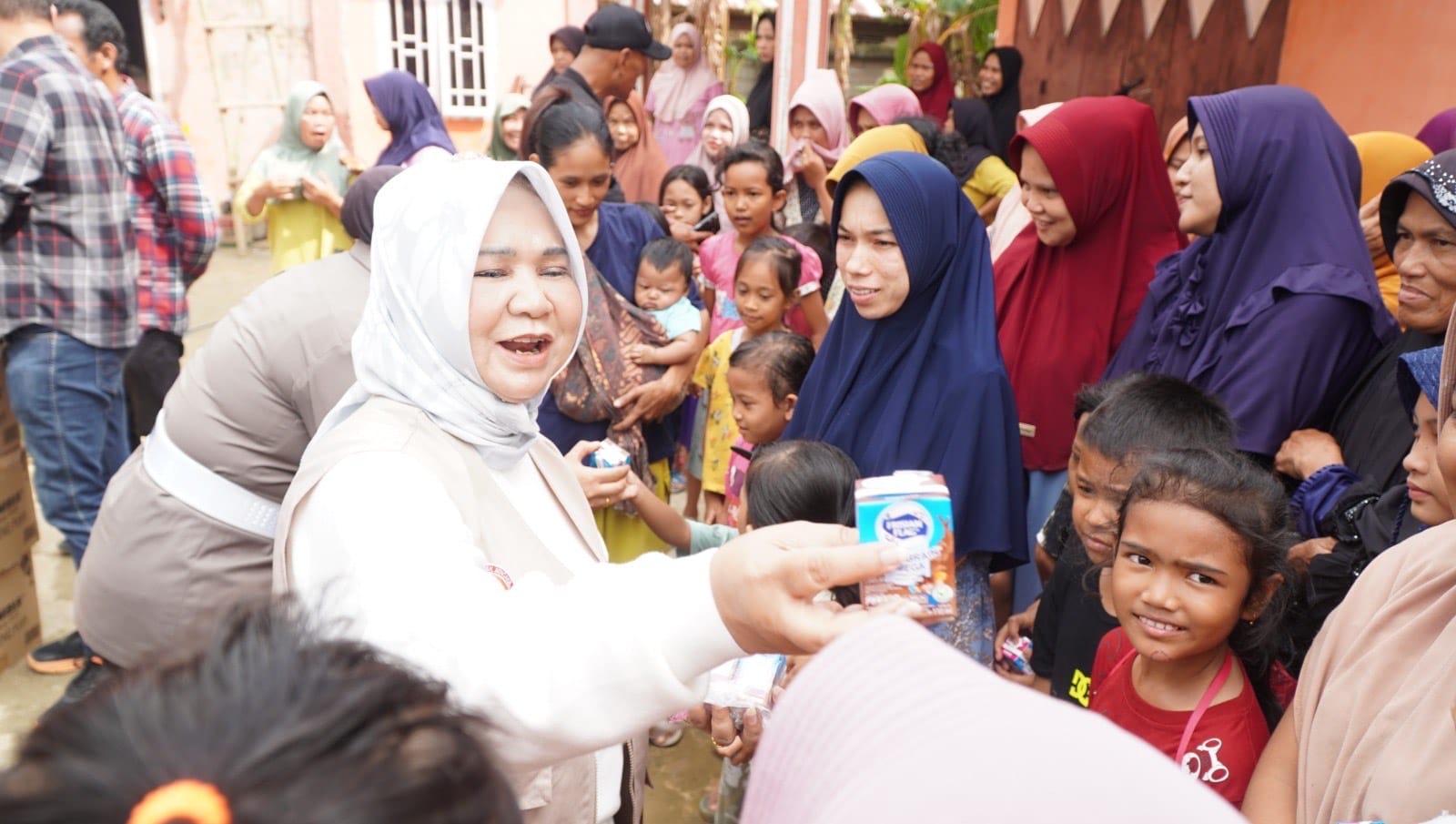 Bupati Langkat Pastikan Penanganan Banjir dan Bantuan ke Warga Salahaji Pematang Jaya Berjalan Cepat
