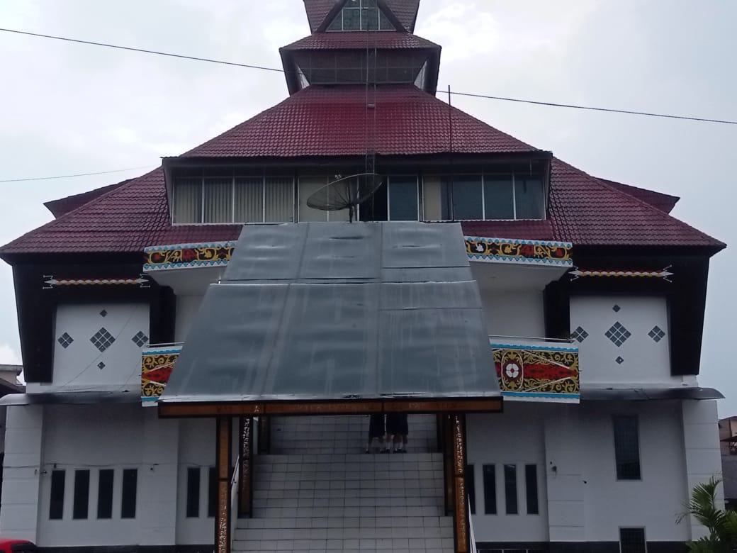Sekwan DPRD Karo Eva Angelia Bungkam Di Somasi, Warga Akan Lapor Ke KPK