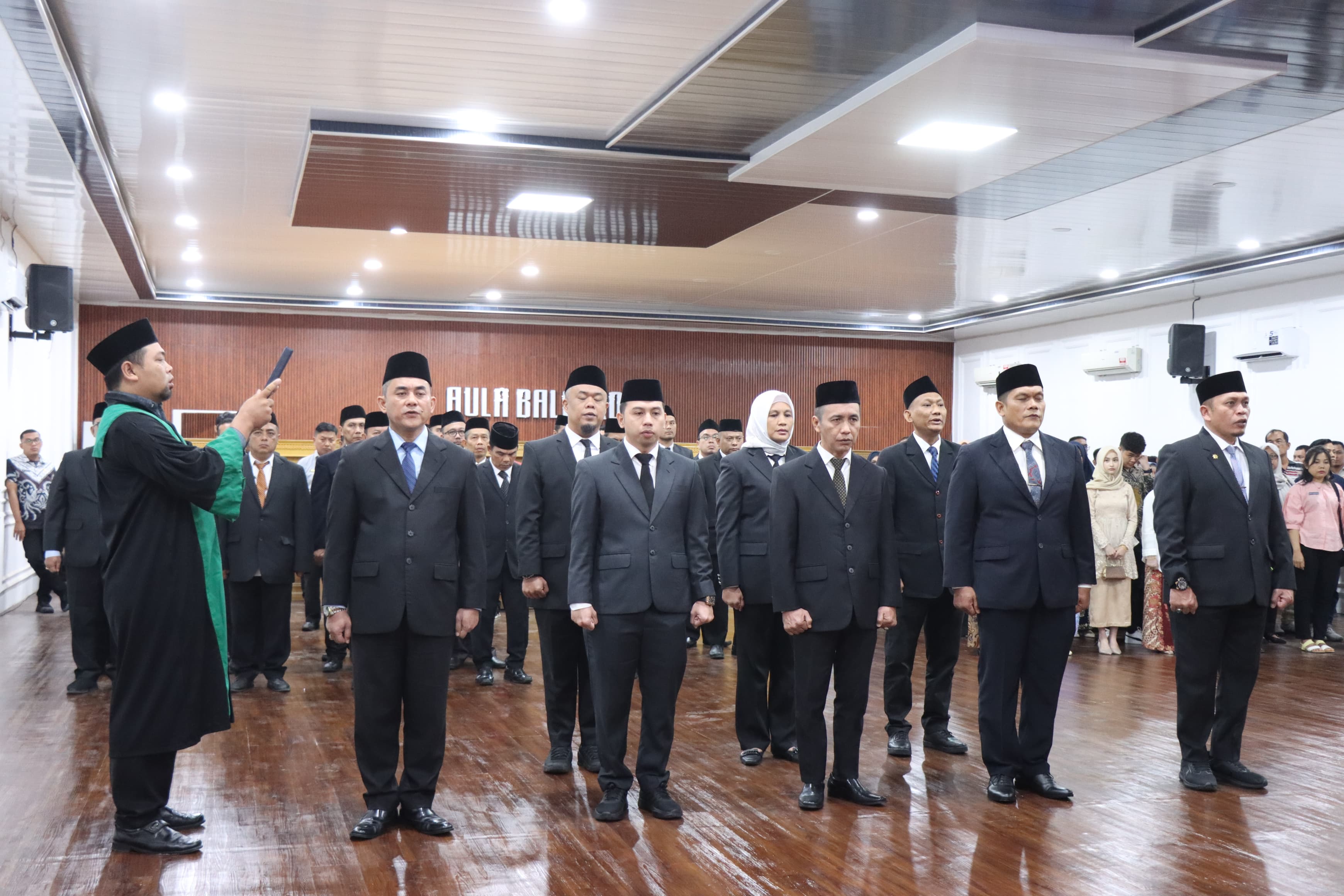 Wali Kota Binjai Resmi Lantik Sekda dan Pejabat OPD, Termasuk Kadis Lingkungan Hidup