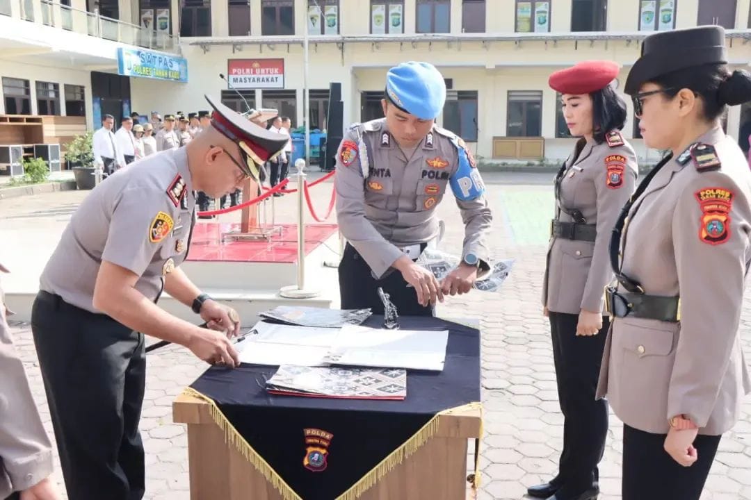 Kapolres Tanah Karo Pimpin Sertijab 3 Pejabat Utama di Mapolres