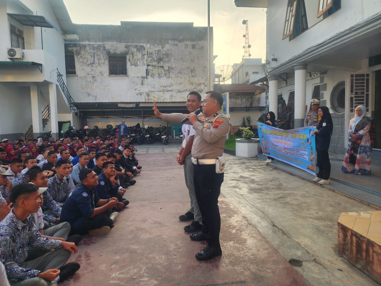 Operasi Keselamatan toba 2026, Polres Labuhanbatu Ajak Pelajar Jadi Pelopor Tertib Berlalu Lintas