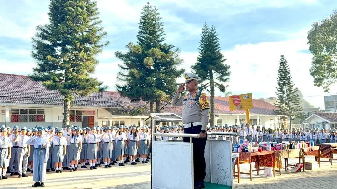 Satlantas Polres Tanah Karo Sosialisasikan Ops Keselamatan Toba 2026