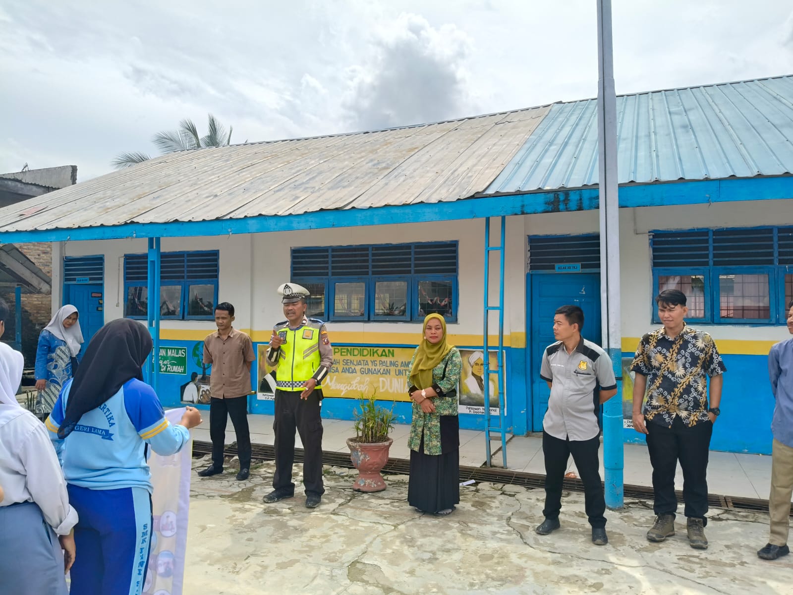 Polres Labuhanbatu Sosialisasikan Tertib Lalu Lintas di Sekolah