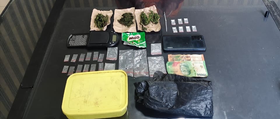 Edarkan Sabu dan Ganja di Kecamatan Tiganderket, Wanita Ini Ditangkap Polsek Payung 