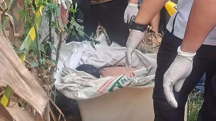 Mayat Dalam Kontainer Boks Diduga Korban Pembunuhan