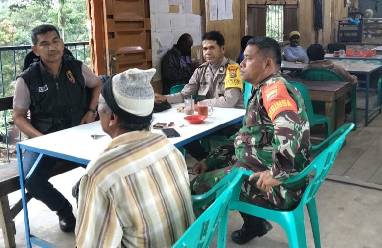Bhabinkamtibmas Polsek Juhar Perkuat Sinergitas TNI dan Warga di Desa Lau Lingga