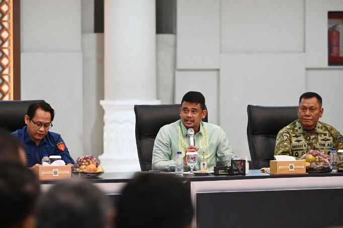 Bobby Nasution Minta Kajian Mendalam Pencabutan Izin Hutan, Soroti Dampak Sosial dan Potensi Konflik