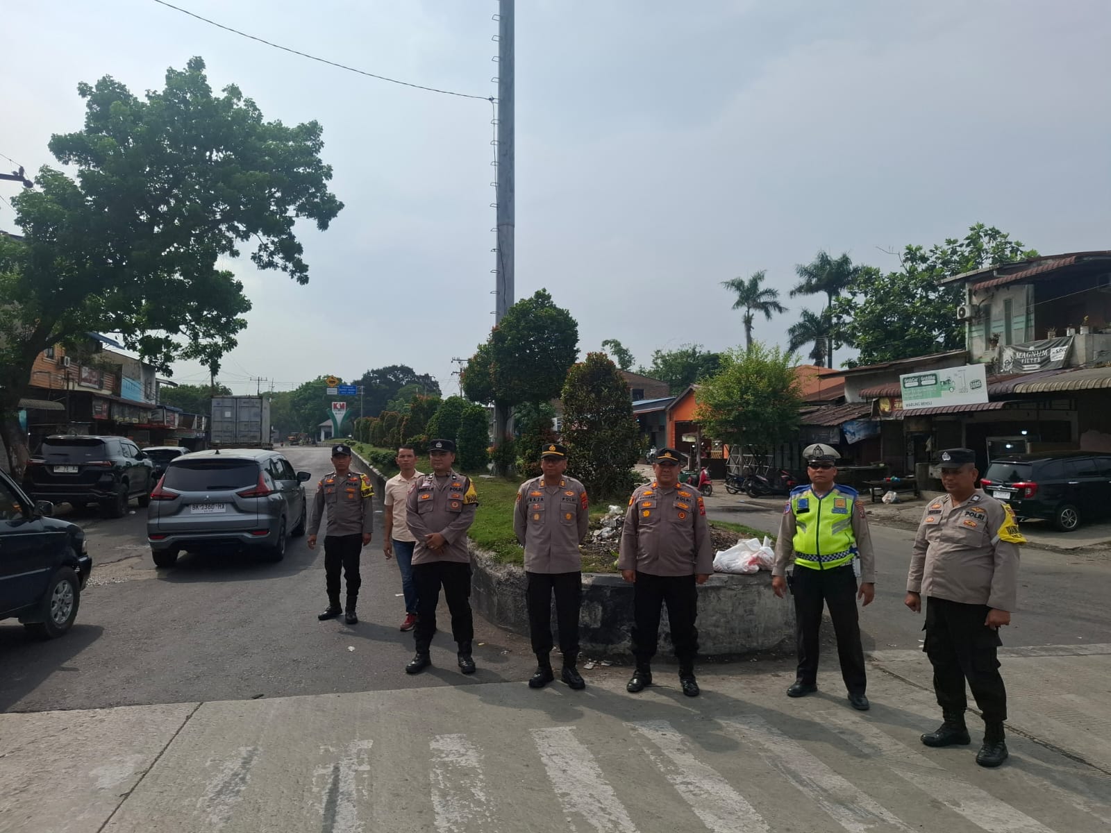 Polres Pelabuhan Belawan Lakukan Pengamanan dan Pengawalan May Day