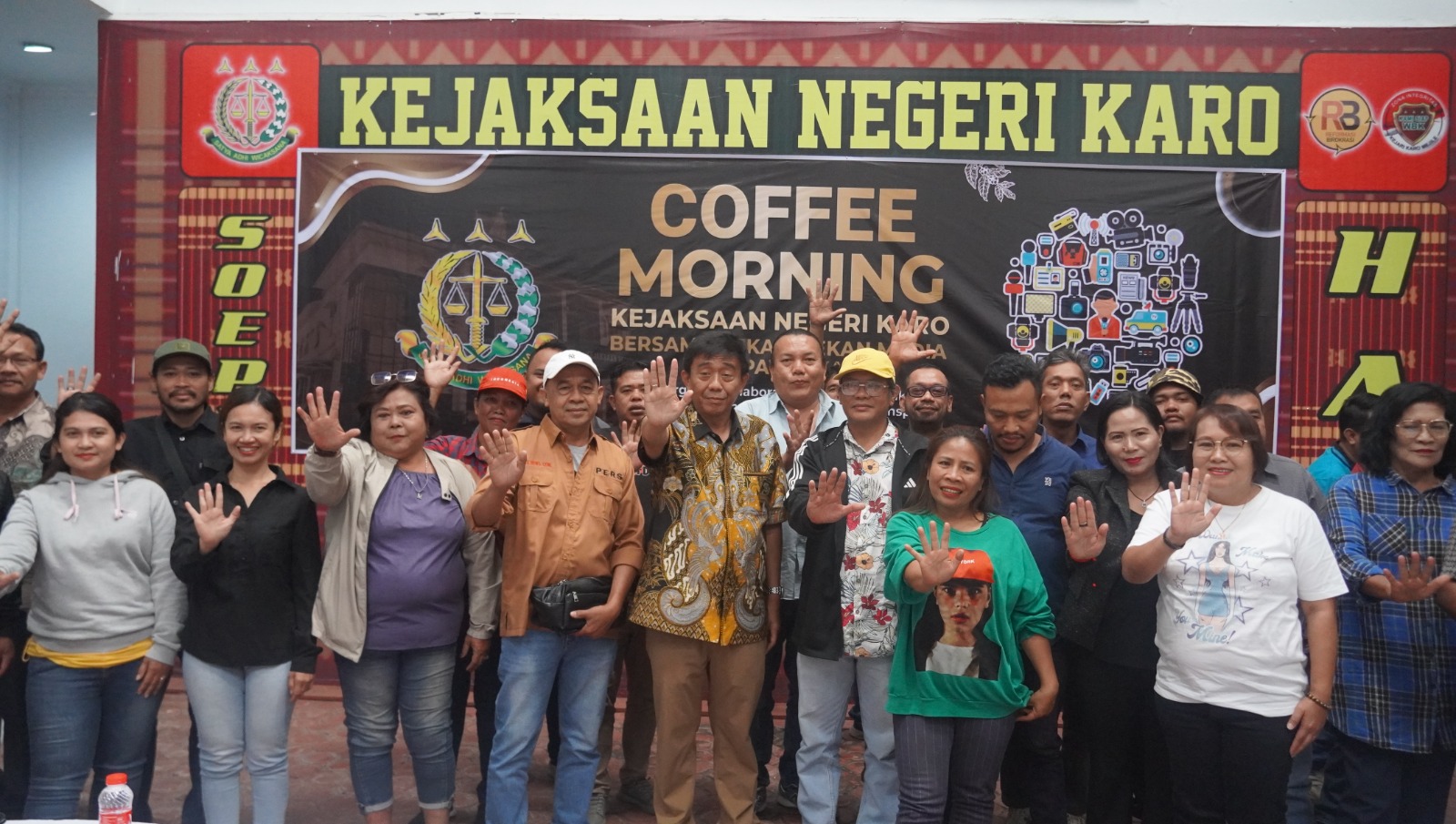 Kajari Karo Yang Baru Gelar Coffee Morning Bersama Insan Pers