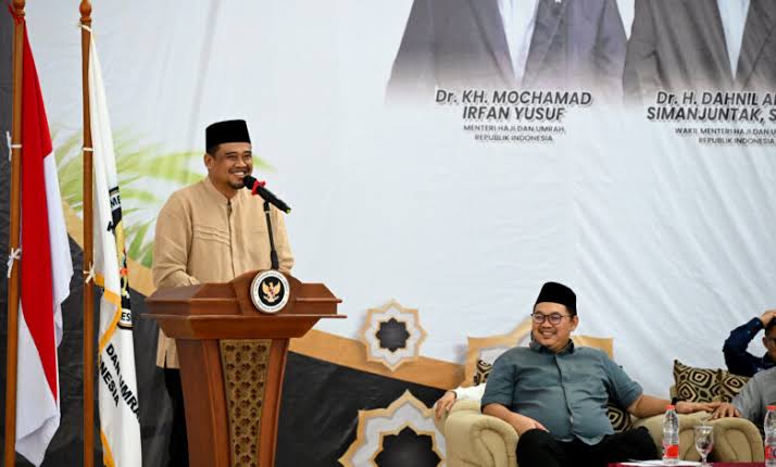Bobby Nasution Lepas Keberangkatan Kloter 2 Haji Asal Langkat, Tekankan Kebersamaan dan Kekompakan