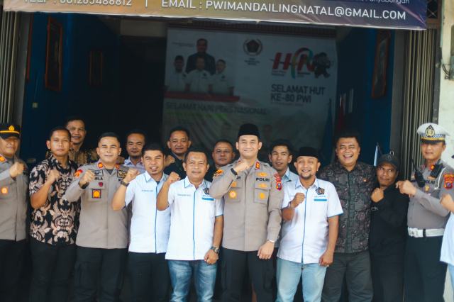 Kapolres Madina Silaturahmi ke Kantor PWI membahas Sinergi dan Keterbukaan Informasi