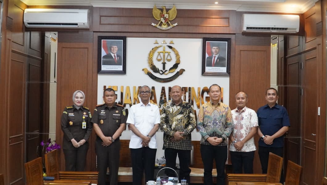 Syah Afandin Perkuat Sinergi Dengan Kajati Sumut Wujudkan Pemerintahan Bersih