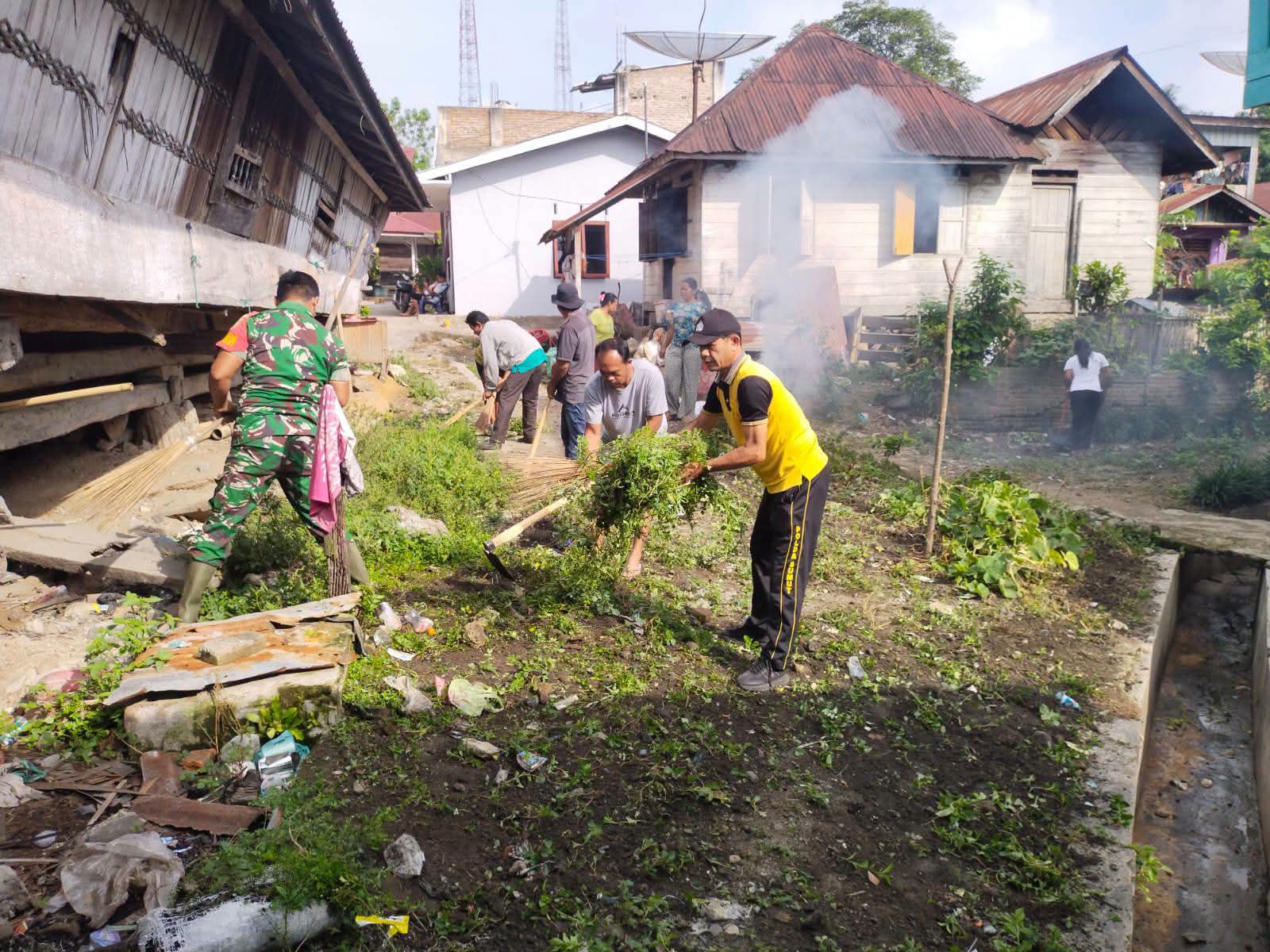Polsek Juhar Dorong Kebersamaan & Kamtibmas Bersama Warga