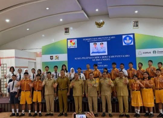 Bupati Karo Lepas Siswa/Siswi Kabupaten Karo Yang Lolos ke SMA Unggul di Tahun 2026