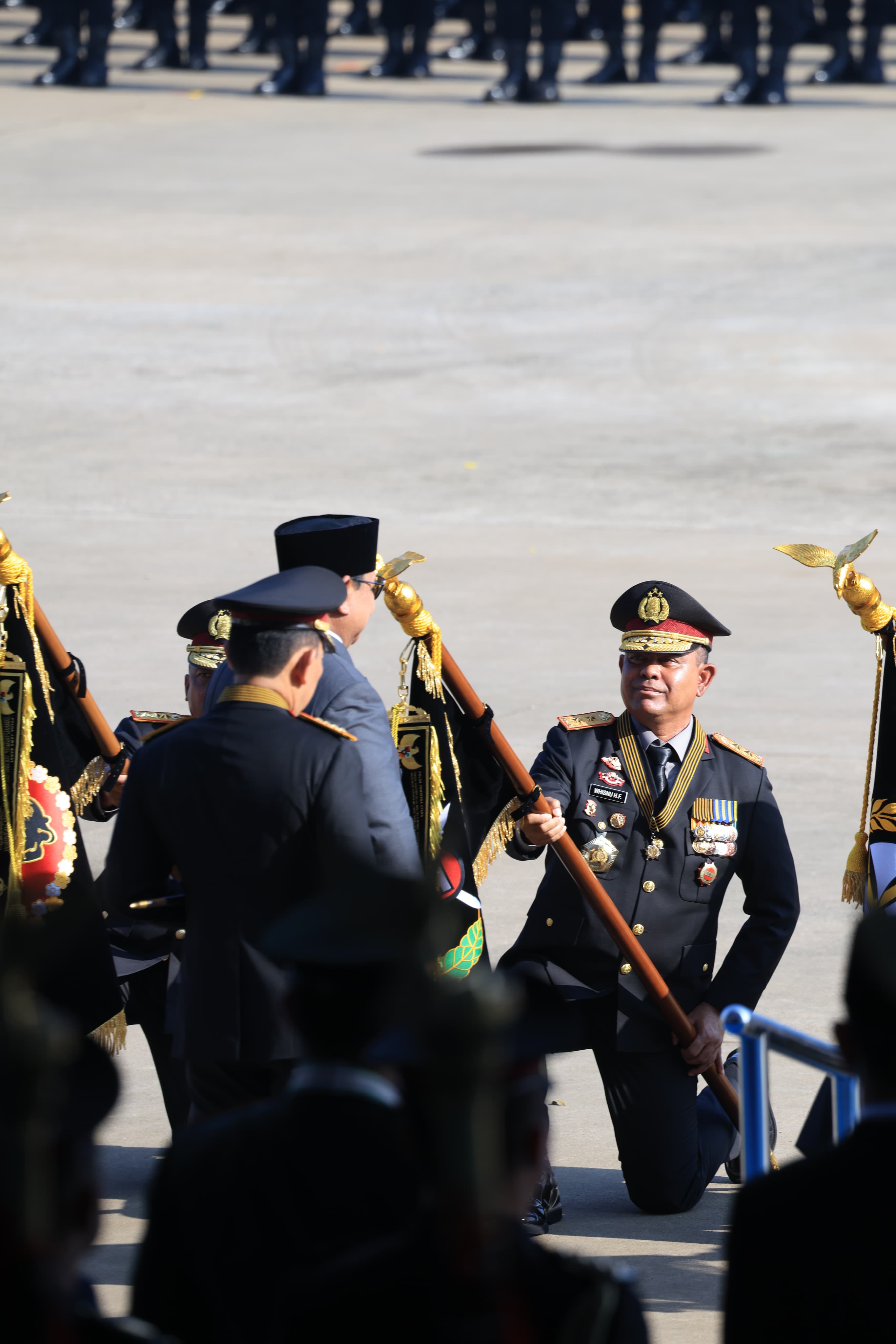 HUT Bhayangkara ke-80, Kapolda Sumut Terima Langsung Nugraha Sakanti dari Presiden