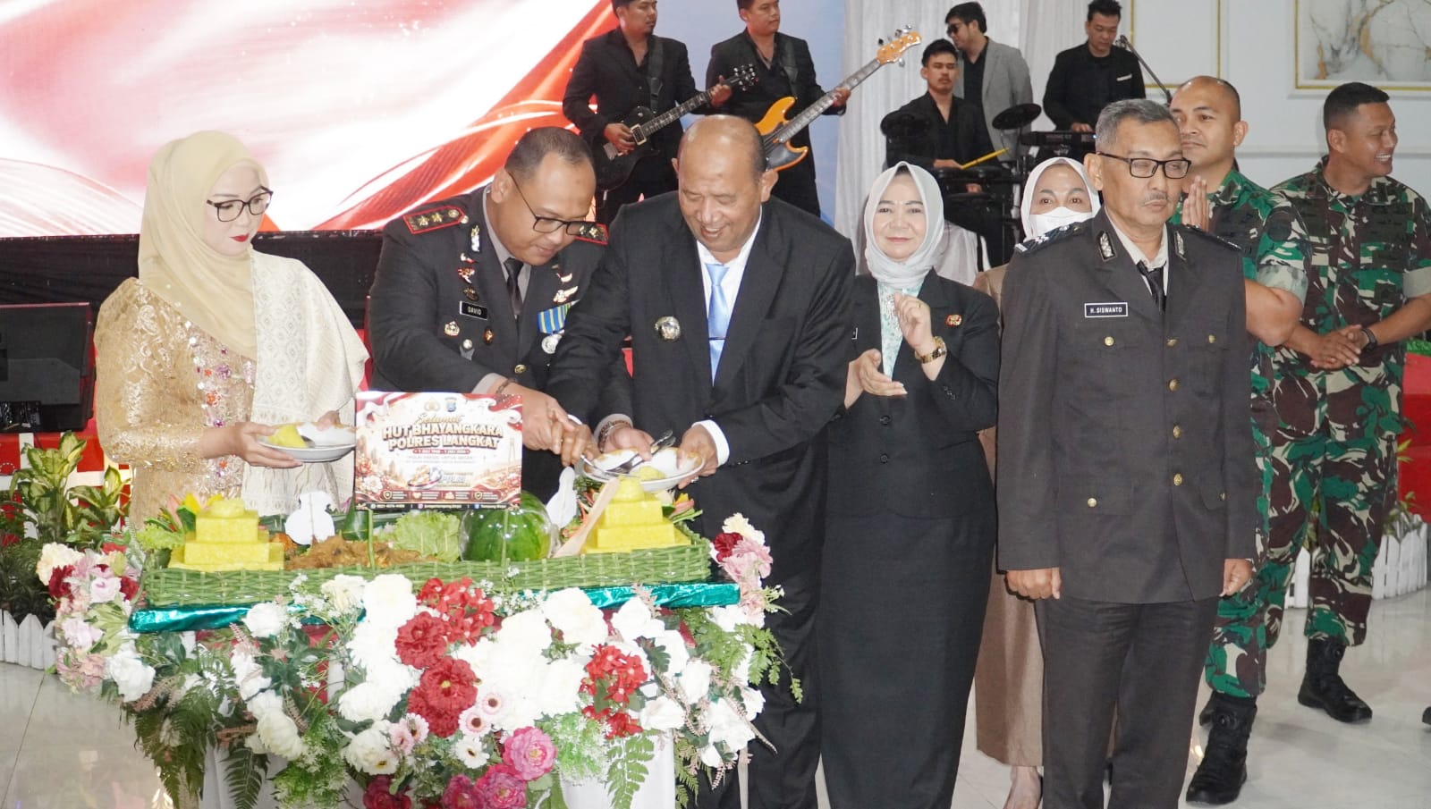 Bupati Syah Afandin Perkuat Sinergi Bersama Polri di HUT Bhayangkara Ke-80