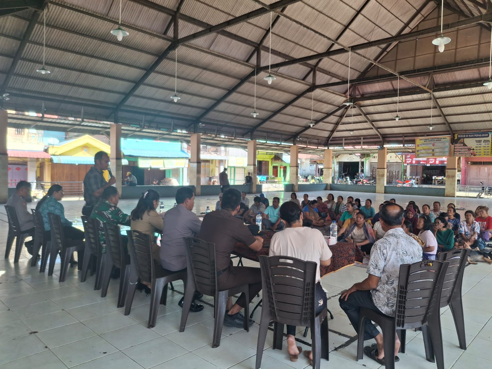 Polsek Tigabinanga Sosialisasi Pencegahan Penyelahgunaan Narkoba Di Desa Perbesi