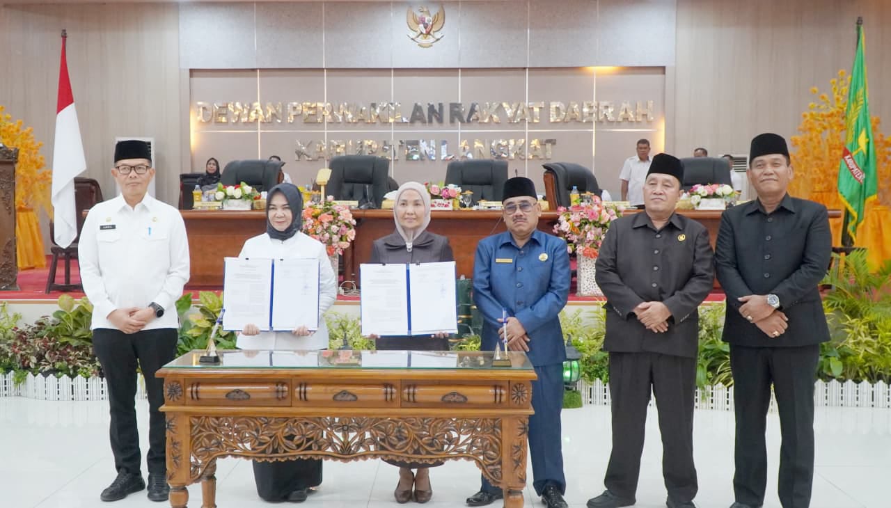 Tiorita Ajak Perkuat Sinergi Usai DPRD Sahkan Perda Pertanggungjawaban APBD 2025
