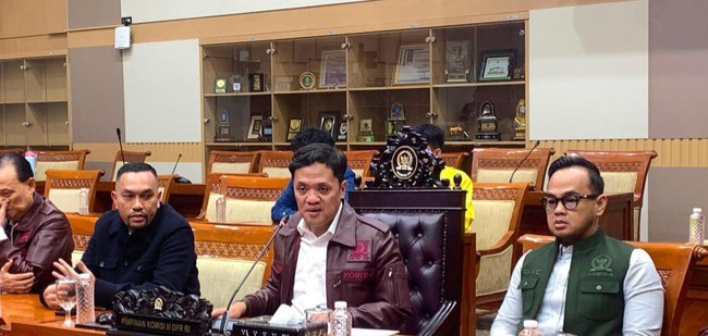 Ketua Komisi III DPR RI Ngaku Ada Bunker Lain di Kasus Jampidsus