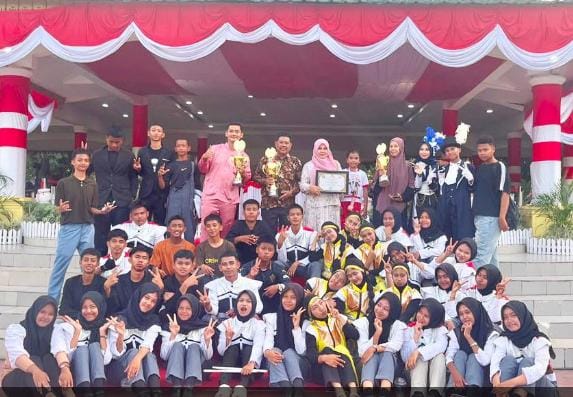 MAN 1 Langkat Sukses Iringi Upacara HUT RI ke-81 Kabupaten Langkat