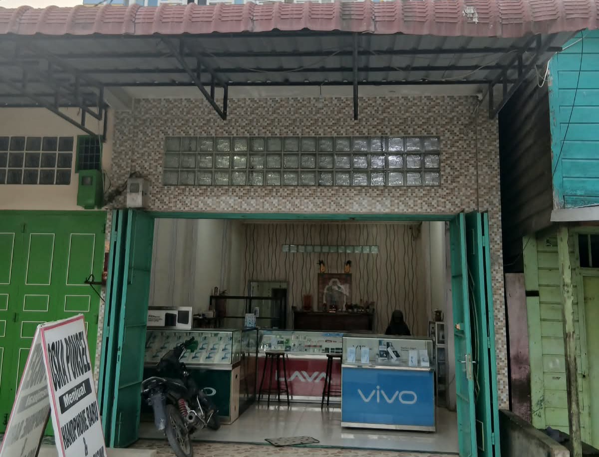 Modus Belikan HP Anak , Pelaku Berhasil Curi 2 Pondsel di Oska Ponsel 