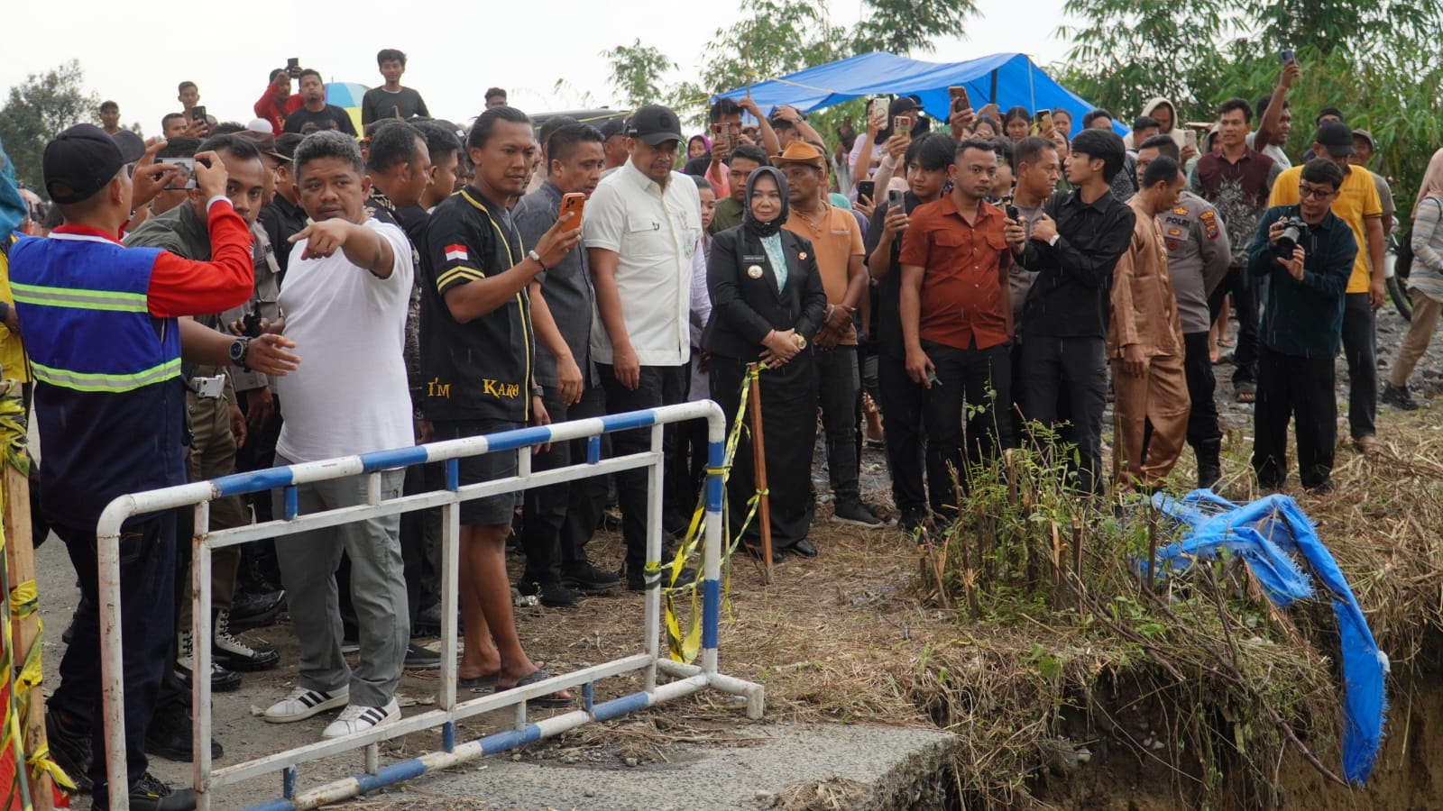 Plt Bupati Tiorita Gerak Cepat, Gubsu Bobby Pastikan Jalur Langkat-Karo Diperbaiki Oktober 2026
