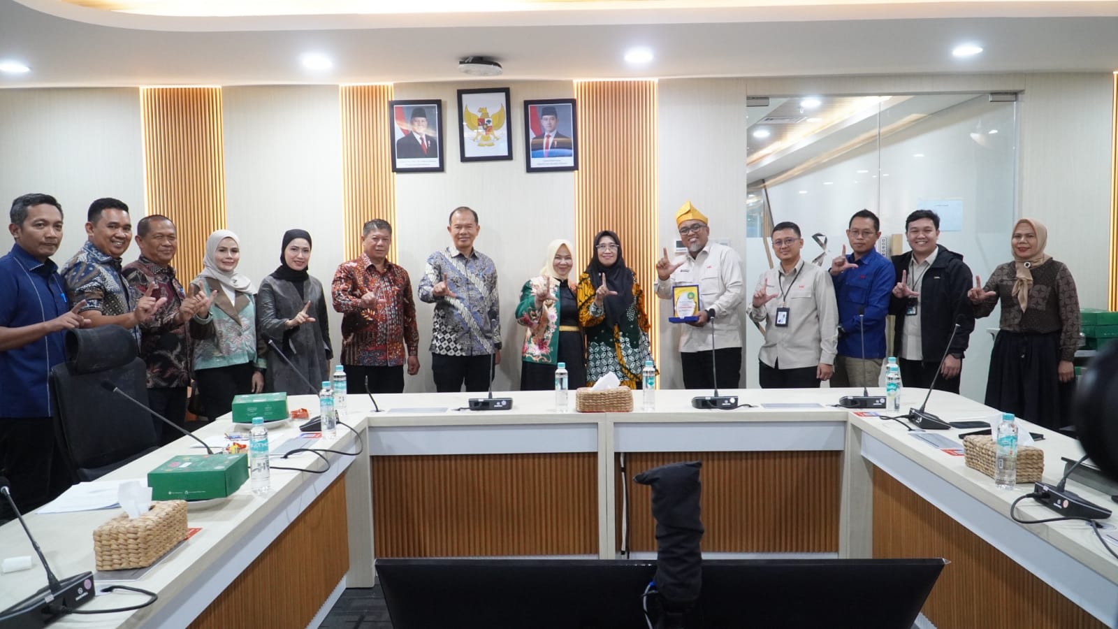 Plt. Bupati Langkat Apresiasi Hutama Karya Bayar PBB-P2 Rp15,91 Miliar
