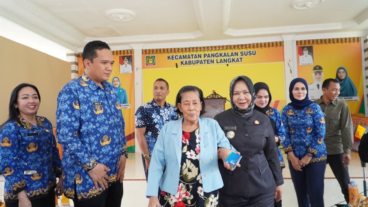 Plt. Bupati Tiorita Pastikan Pemulihan Warga dan Layanan Kesehatan Pulau Kampai Berjalan